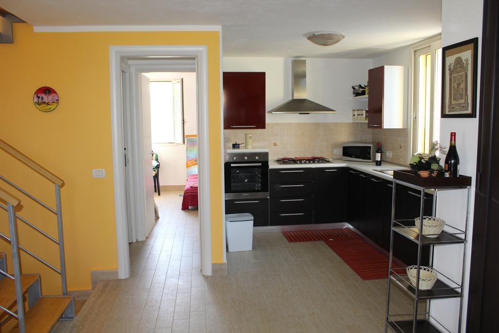 Casa Vacanze Roccella Beach كامبوفيليتْشّي دي روتْشّي المظهر الخارجي الصورة